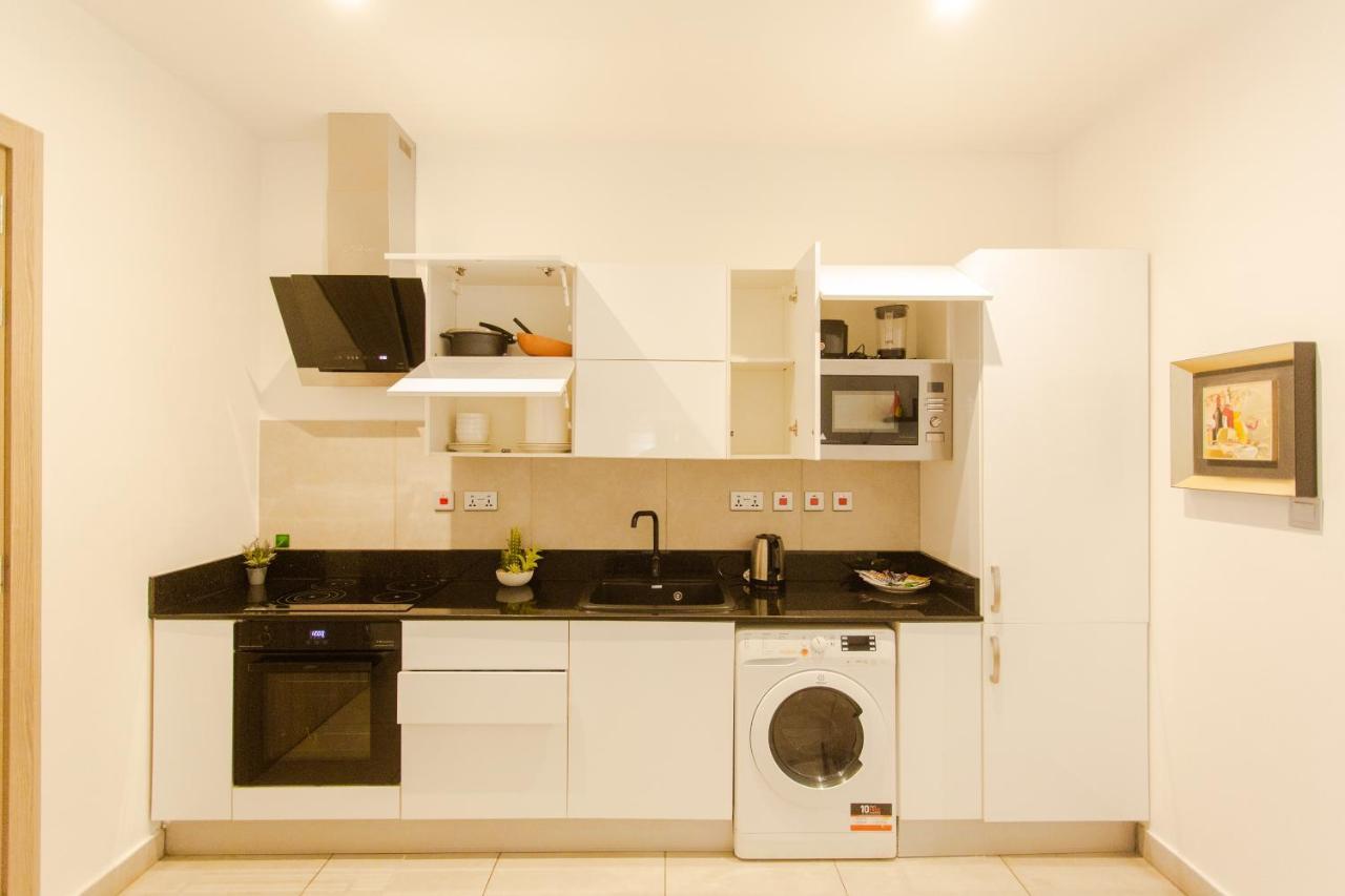 Accra Luxury Apartments @ Pine Court Exterior foto